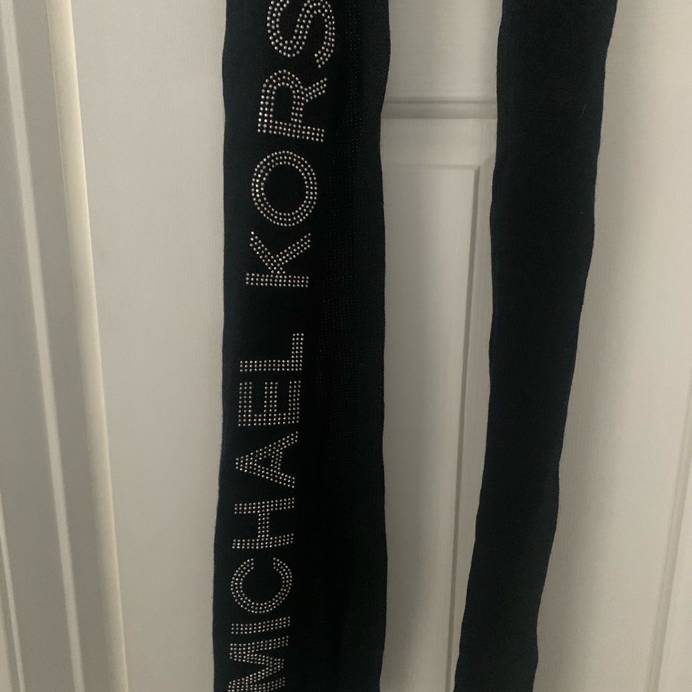 SOLD Michael Kors Bling Black Scarf —NWT